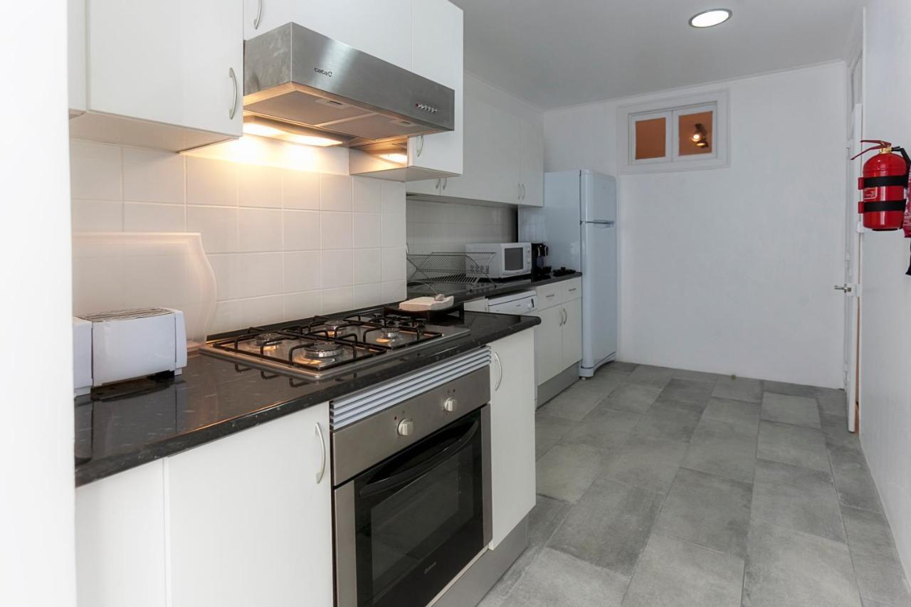 Apartment In Center Of Лиссабон Экстерьер фото